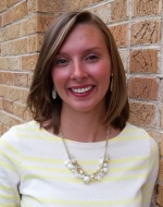 Ashleigh Headshot